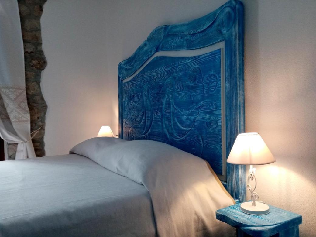 Regnos Altos Boutique Rooms 博萨 外观 照片