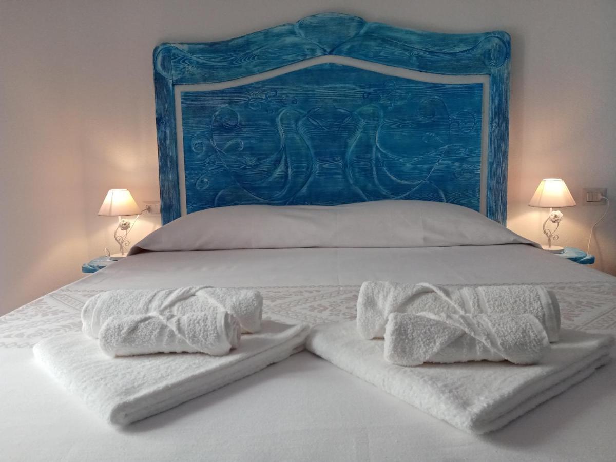 Regnos Altos Boutique Rooms 博萨 外观 照片