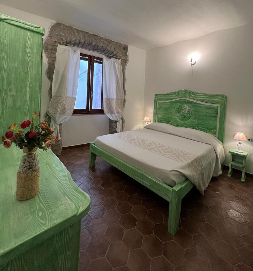 Regnos Altos Boutique Rooms 博萨 外观 照片