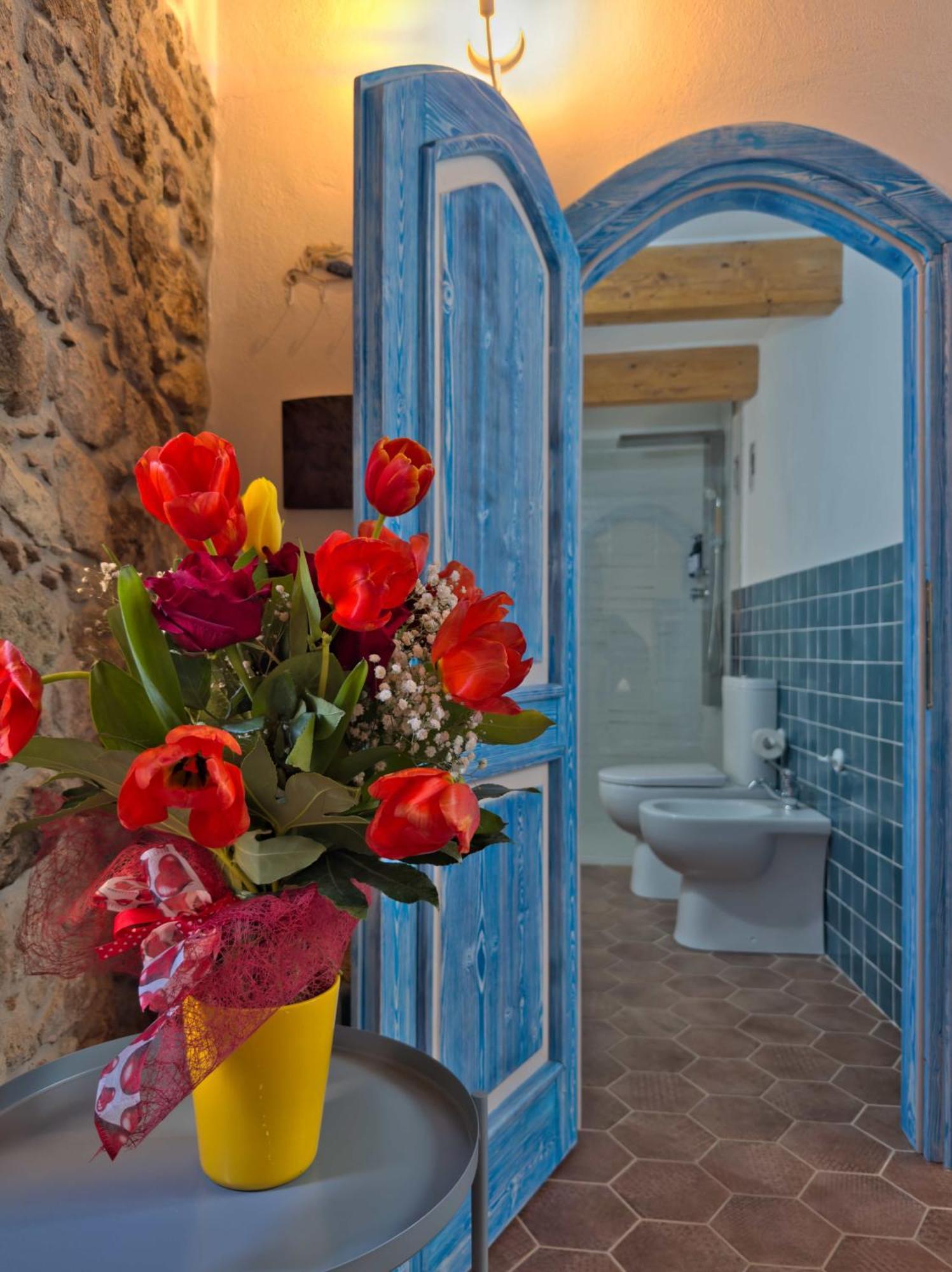 Regnos Altos Boutique Rooms 博萨 外观 照片