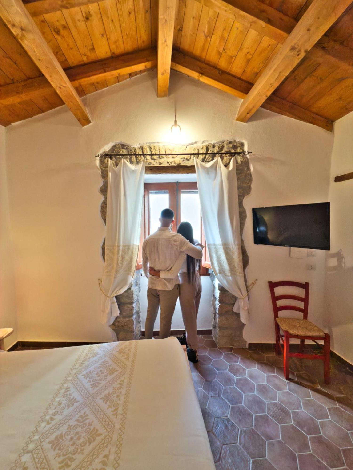 Regnos Altos Boutique Rooms 博萨 外观 照片